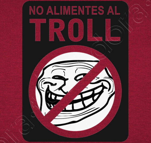 Camiseta No Alimentes Al Troll N Camisetas Latostadora