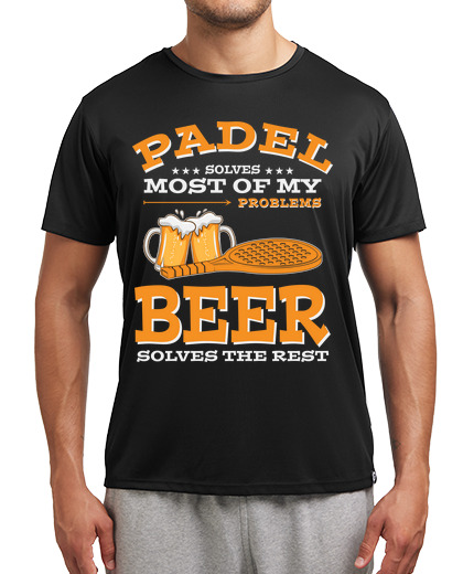 Image of padel and beer padel y cerveza