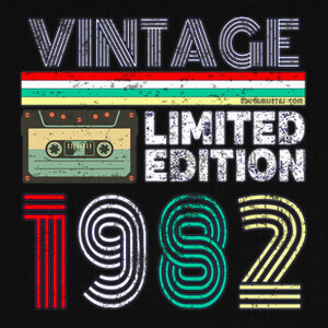 Camisetas 1982 Vintage - Limited Edition