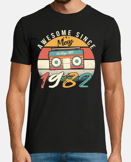 40 ans en mai 1982