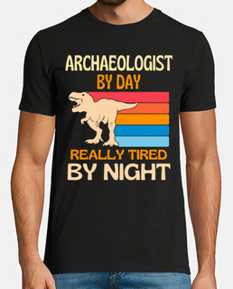 arqueólogo de día cansado de noche