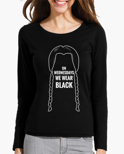 Camiseta On Wednesdays we wear black