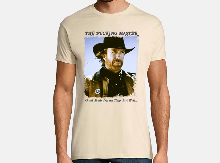 Camiseta chuck norris no duerme | laTostadora