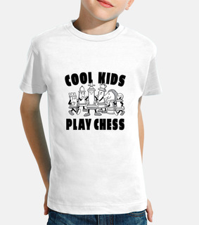 COOL KIDS PLAY CHESS