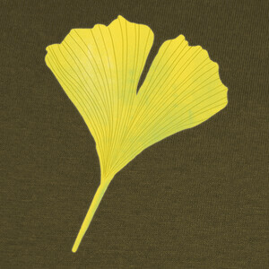 T-shirt arte botanica digitale foglia di ginkgo