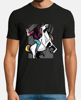metalhead chevauchant une licorne