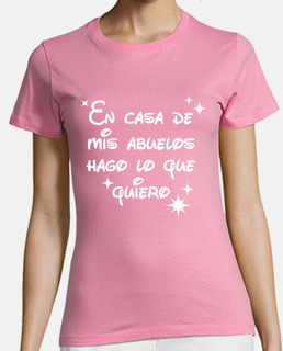 Nietos y abuelos familia feliz
