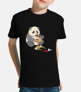 panda che beve vino rosso