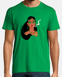 Pocahontas con gafas fumando hippie