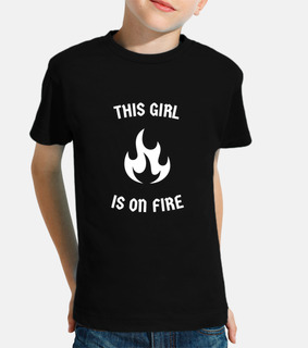 questa ragazza è in fiamme