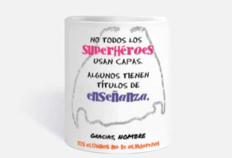 Superhéroe rosa. Cambia nombre