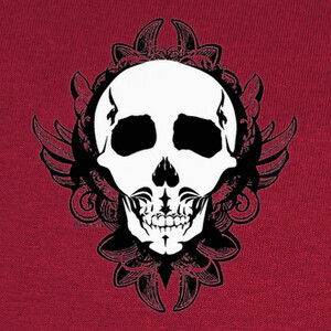 T-shirt skull tribale