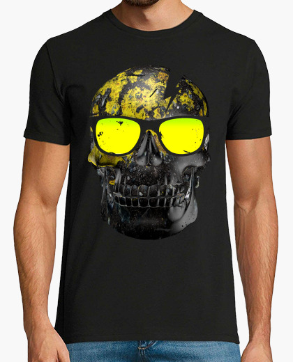 Yellow skull t-shirt