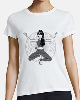 Yoga pose chica