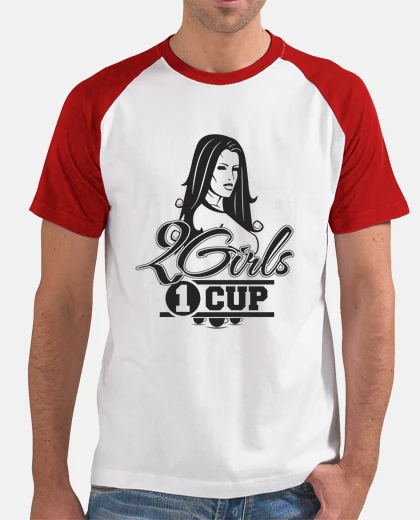 Camiseta 2 Girls 1 Cup