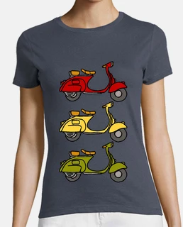 3 Vespas