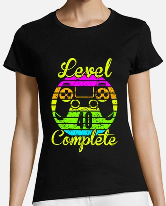 Level 40 Complete 40th Birthday Gift T-Shirt Level 40 Complete 40th Birthday Gift T-Shirt