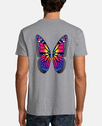 Camiseta alas de mariposa arcoiris en la espalda