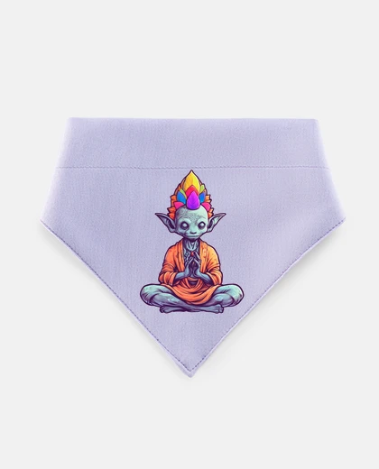 Mascotas alien qui fait de la méditation