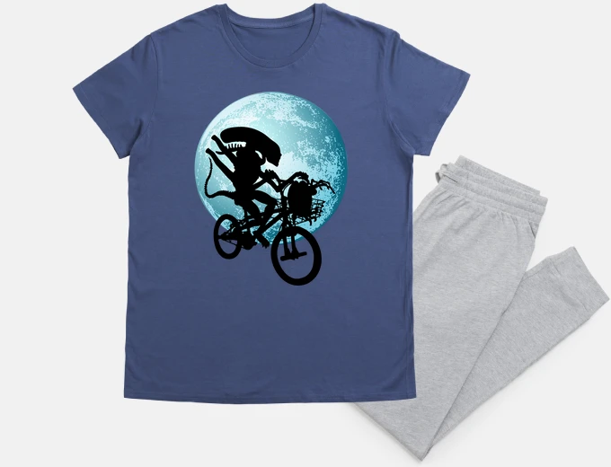 Pyjama alien saving egg