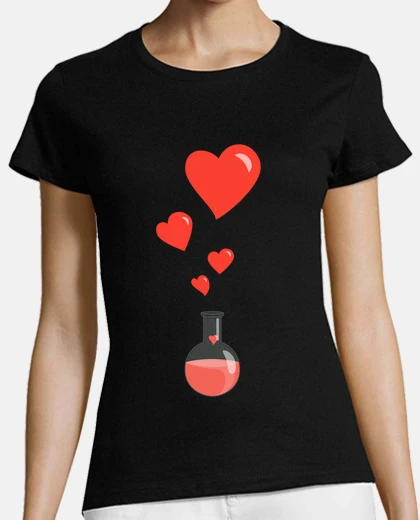 Camiseta amar matraz química de corazones friki