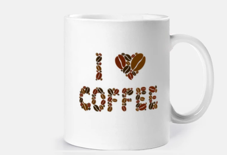Tazza amo il caffè, diversi tipi di caffè, chicchi di caffè
