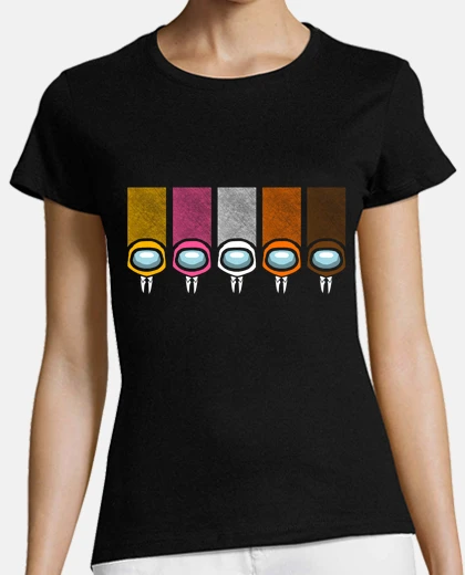 T-shirt among dogs