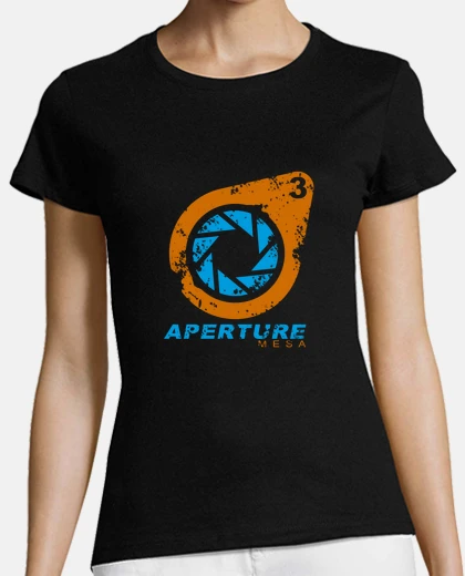 T-shirt aperture tavola