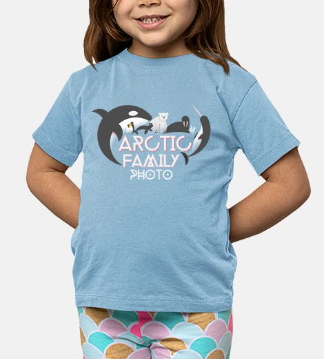Kids arctic family photo