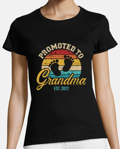 Playera ascendido a abuela 2022 vintage retro