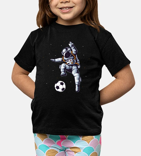 Ropa astronauta de fútbol en el ventilador d