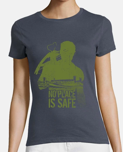 Tee-shirt aucun endroit est sécuritaire