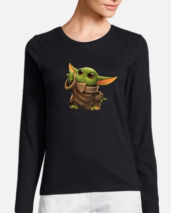 Camiseta baby yoda mandalorian mujer 01 laTostadora
