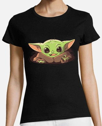 Camiseta baby yoda mandalorian strong cuteness. laTostadora