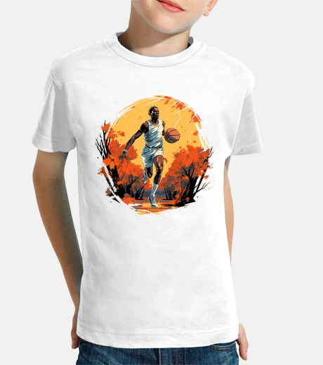 Ropa baloncesto al atardecer de otoño