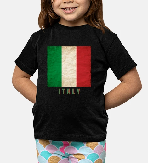 Abbigliamento bandiera italia nel design grunge 2021