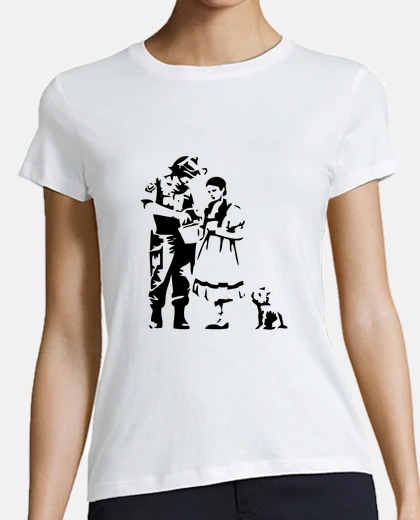 Camiseta banksy