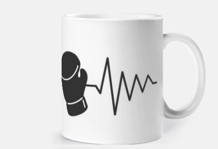Mug boxe gants de electrocardiogramme tasse café thé croissants infusion tisane 