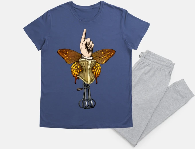 Pyjama butterhand portrait