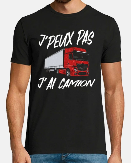 T-shirt camionista su strada automezzo pesante