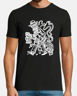 Camiseta - Investigador por Tomás Hijo en blanco