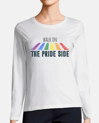 T-shirt cammina sul lato dell39orgoglio lgbtq
