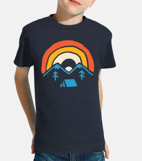 Ropa campamento y arcoiris