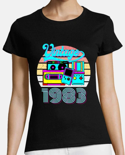 Playera Casetes de consola vintage de 1983