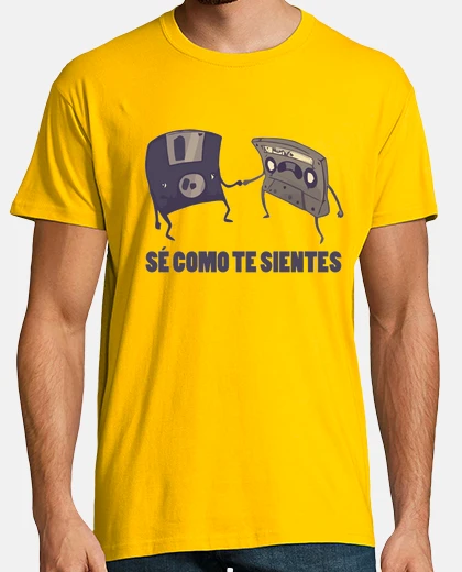 Camiseta Cassette y Disquete