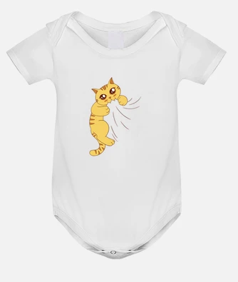 cat clinging to the t shirt. very funy baby plays with the cat