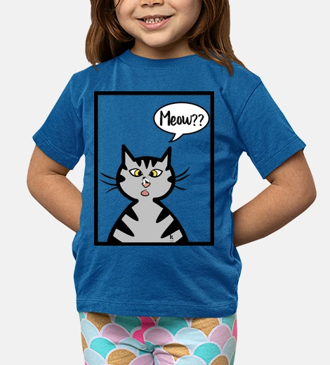 Kids cat clueless with fly