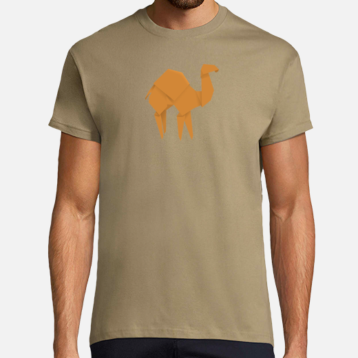 chameau orange. appliquez-le sur différentes couleurs et styles de t-shirts pour enfants et adultes