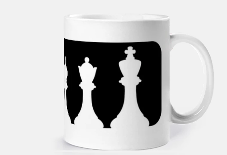 Cup chess