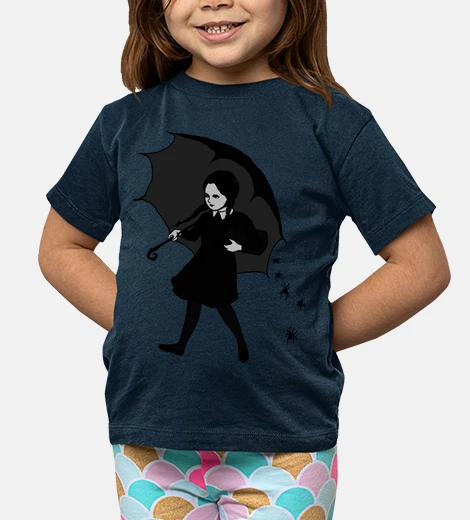 Ropa chica de miedo